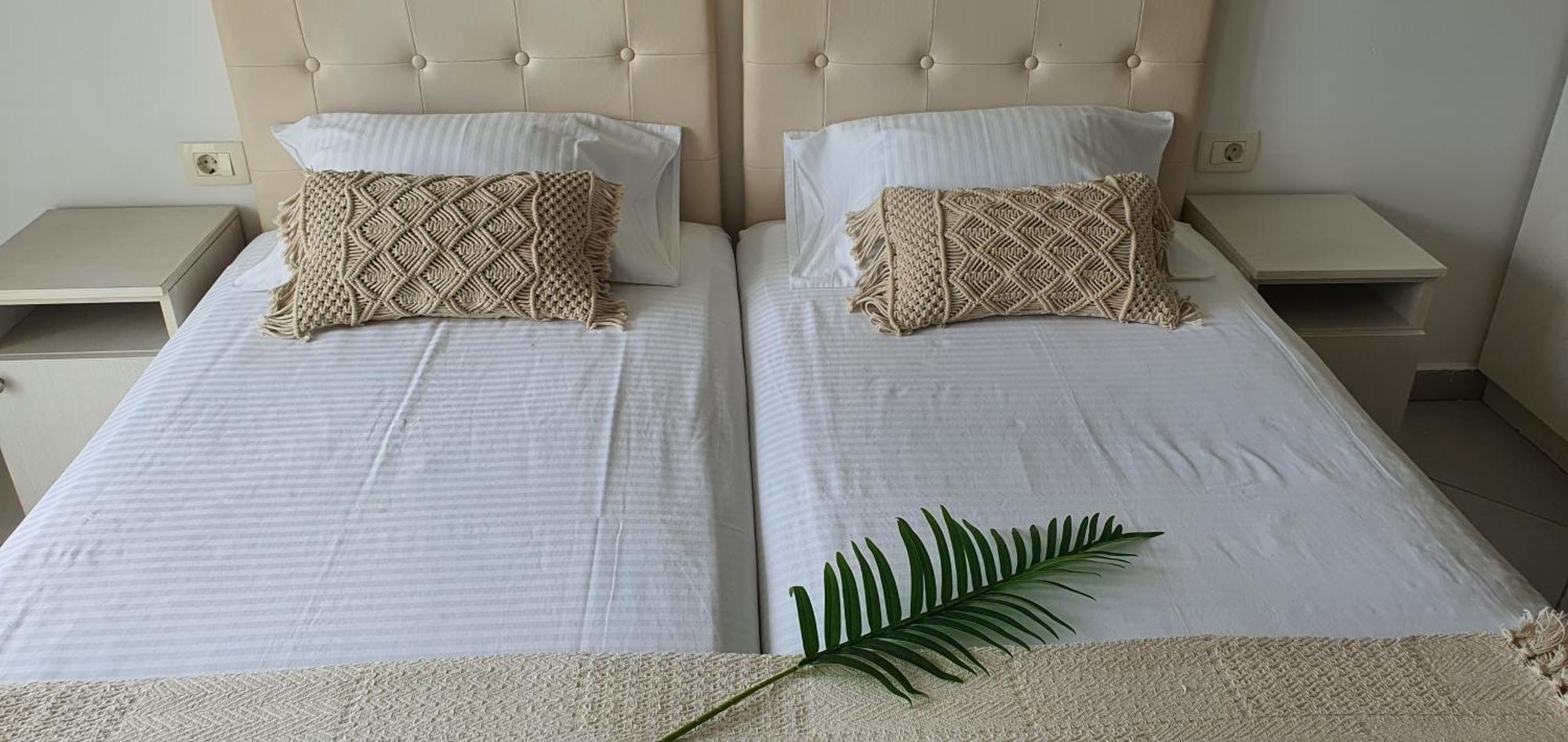 D&b Guest house