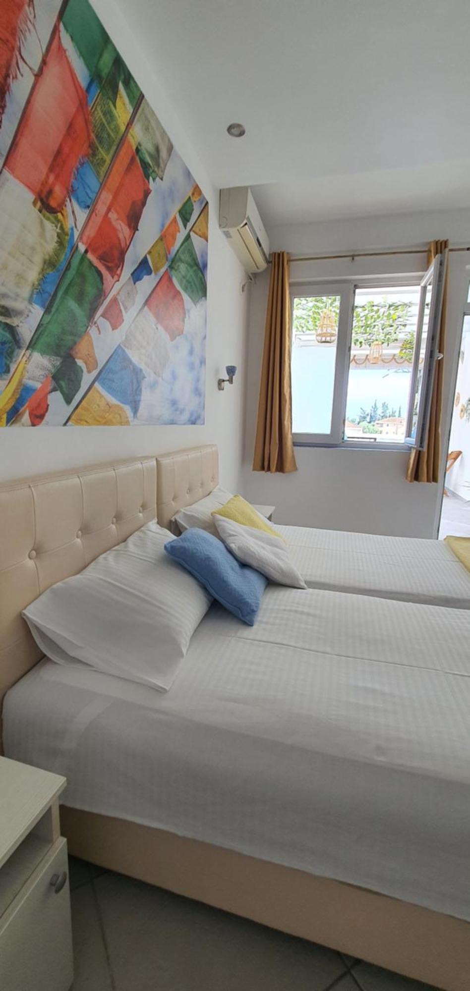 D&b Guest house *